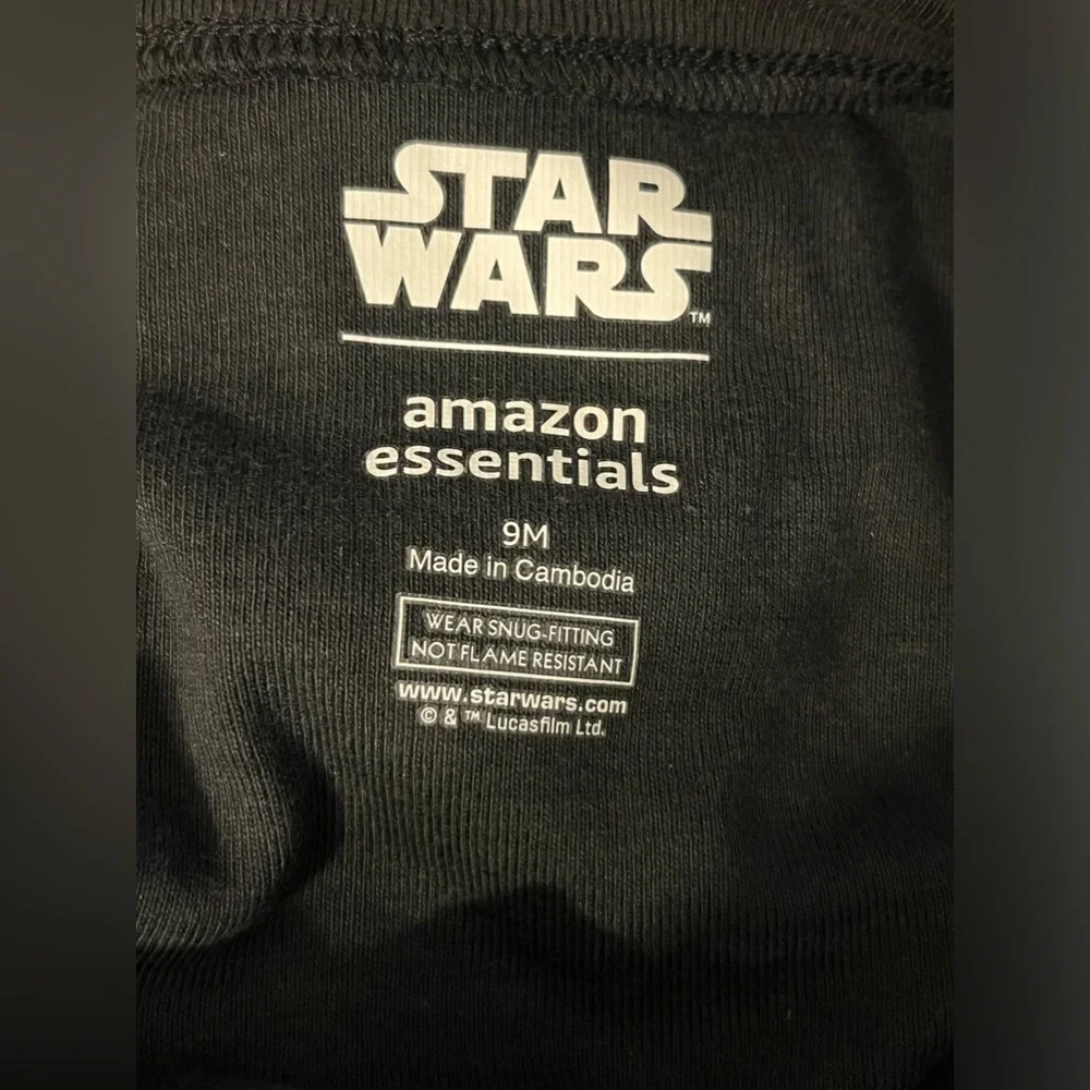 NWOT- Amazon Essentials Star Wars Onesie Pajamas  SIZE: 9 Months